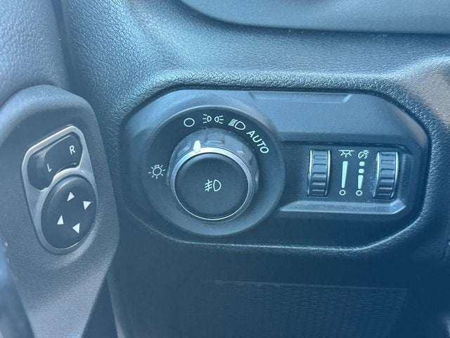 2018 Jeep Wrangler Sahara