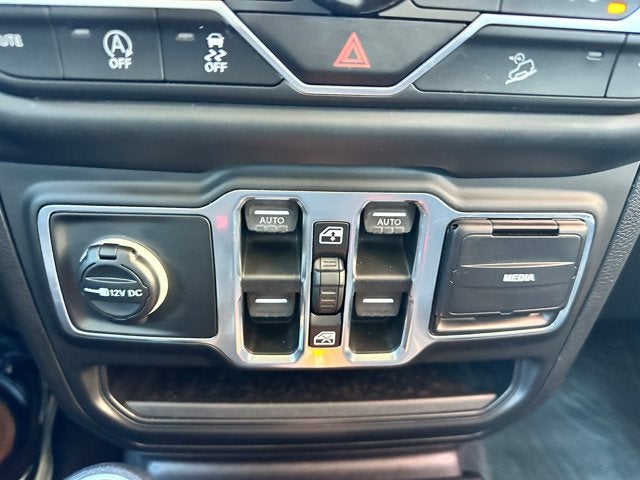2018 Jeep Wrangler Sahara