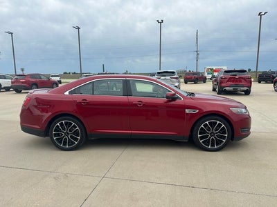 2018 Ford Taurus SEL
