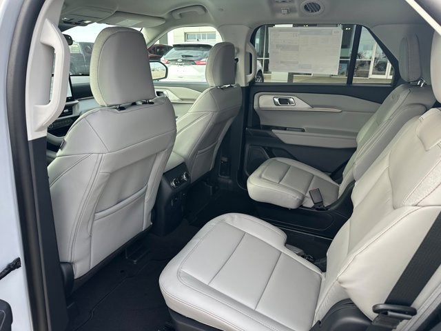 2026 Ford Explorer Active w/100A Pkg