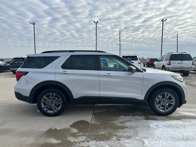 2026 Ford Explorer Active w/100A Pkg