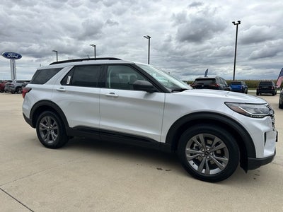 2026 Ford Explorer Active w/200A Pkg