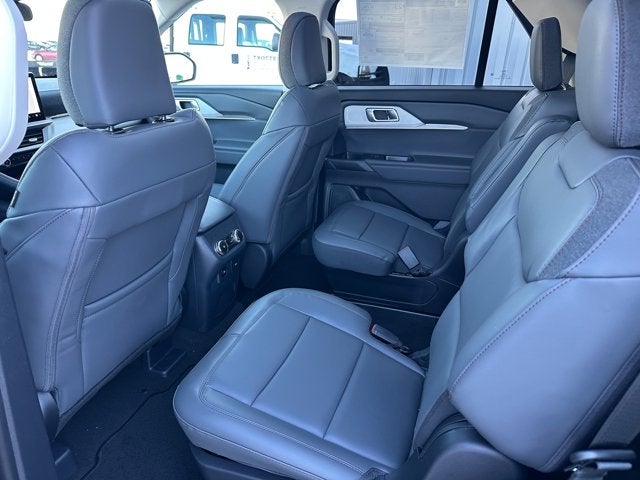 2026 Ford Explorer Active (100A)