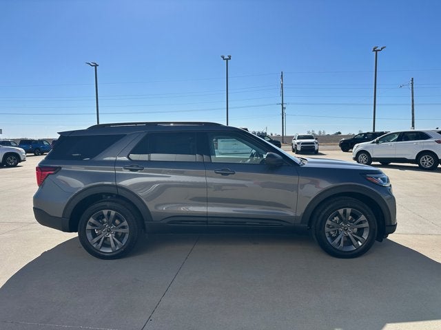 2026 Ford Explorer Active w/100A Pkg
