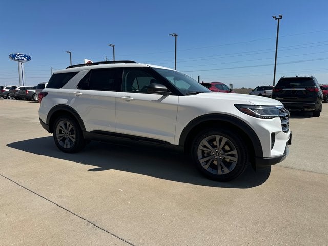 2026 Ford Explorer Active w/100A Pkg