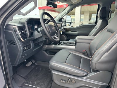 2026 Ford Super Duty F-350 SRW LARIAT