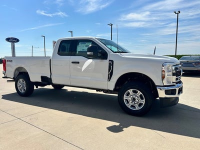2026 Ford Super Duty F-350 SRW XL