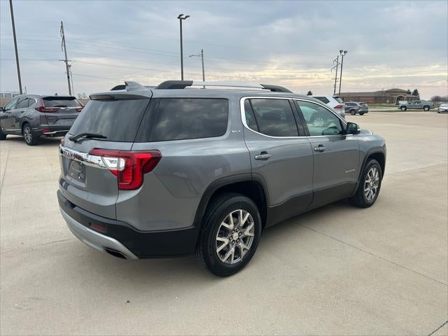 2021 GMC Acadia SLT