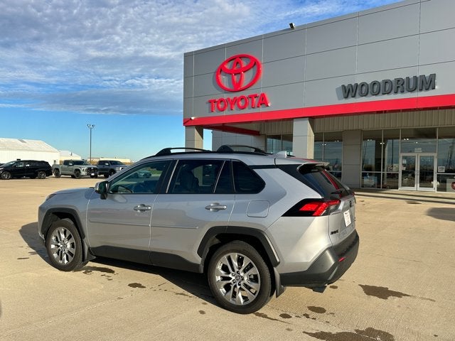 2025 Toyota RAV4 XLE Premium