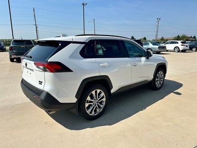 2025 Toyota RAV4 XLE Premium