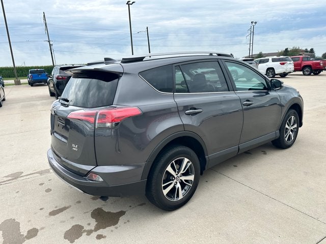 2018 Toyota RAV4 XLE