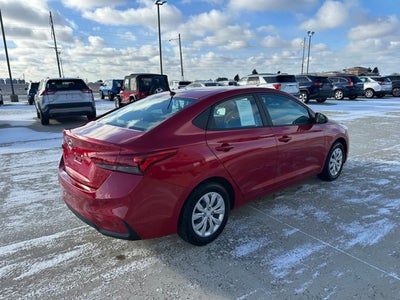 2022 Hyundai Accent SE