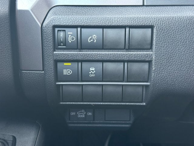 2024 Toyota TACOMA SR5 SR5