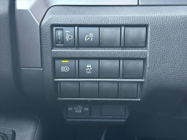 2024 Toyota TACOMA SR5 SR5