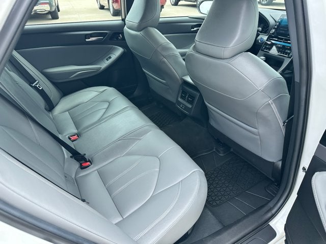 2021 Toyota Avalon Hybrid Hybrid XLE