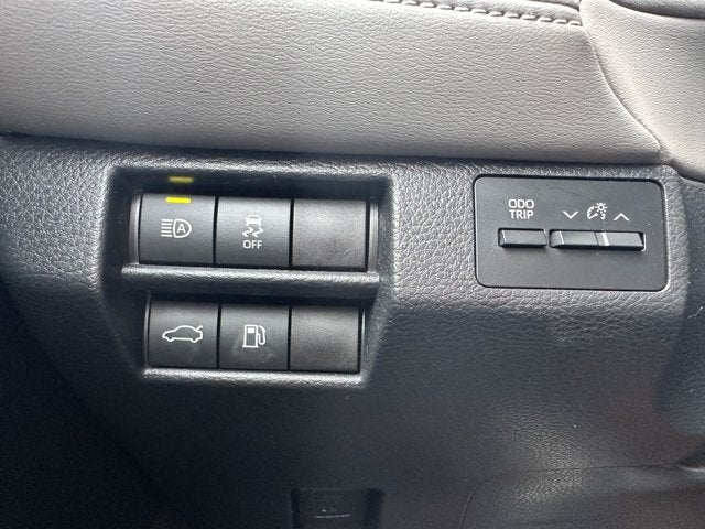 2021 Toyota Avalon Hybrid Hybrid XLE