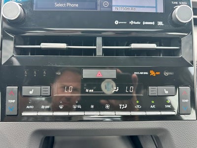 2021 Toyota Avalon Hybrid Hybrid XLE