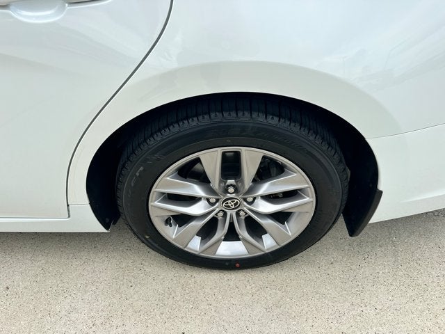 2021 Toyota Avalon Hybrid Hybrid XLE
