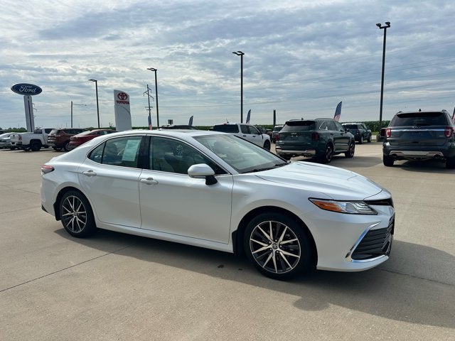 2023 Toyota Camry Hybrid Hybrid XLE