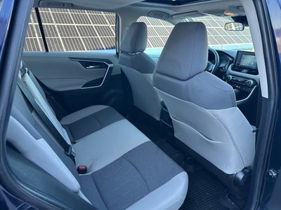 2021 Toyota RAV4 HYBRID Hybrid XLE