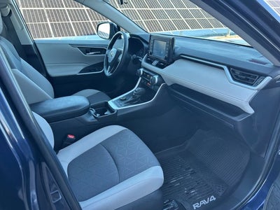 2021 Toyota RAV4 HYBRID Hybrid XLE
