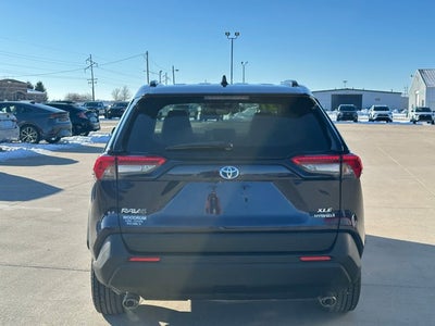 2021 Toyota RAV4 HYBRID Hybrid XLE