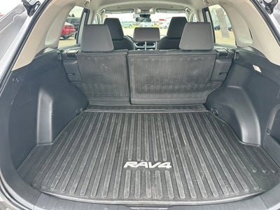2023 Toyota RAV4 HYBRID Hybrid XLE