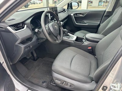 2023 Toyota RAV4 HYBRID Hybrid XLE