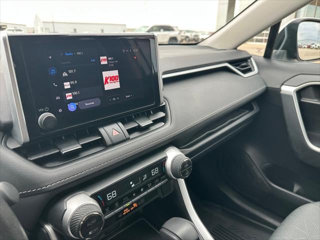 2023 Toyota RAV4 HYBRID Hybrid XLE