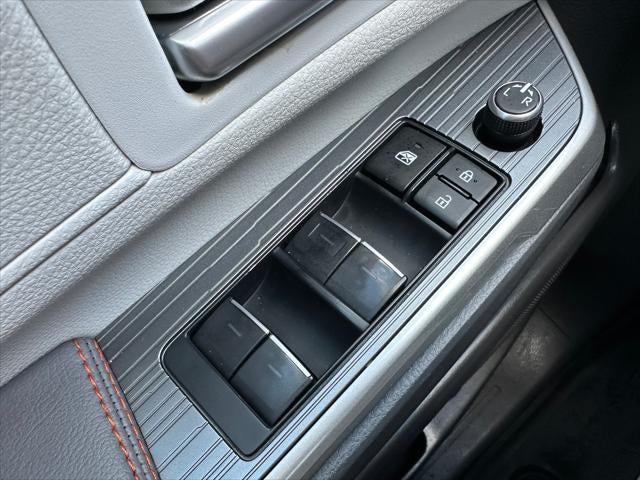 2023 Toyota SIENNA XSE AWD XSE