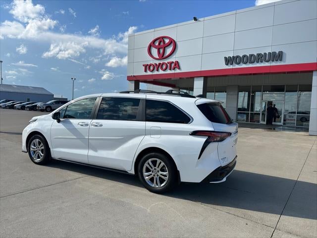 2023 Toyota SIENNA XSE AWD XSE
