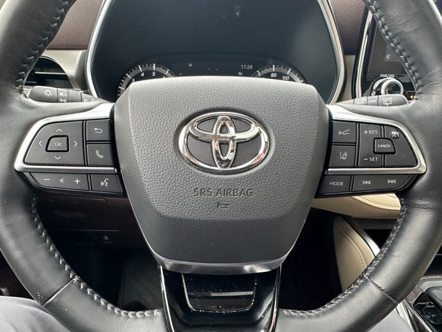 2021 Toyota HIGHLANDER Limited