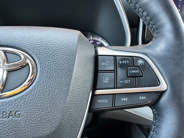 2022 Toyota Highlander Limited