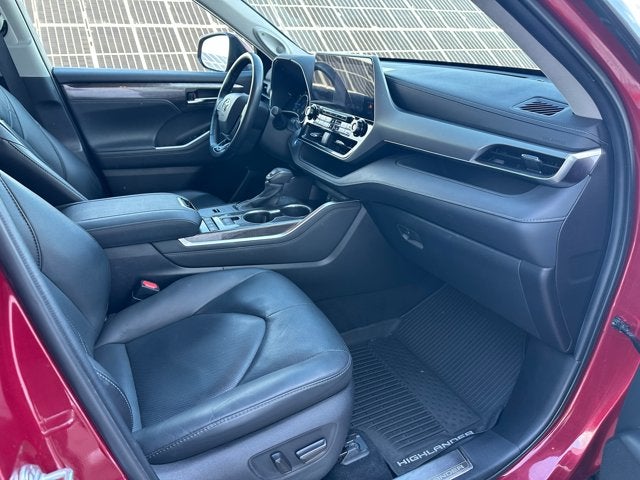 2021 Toyota HIGHLANDER HYBRD Hybrid Platinum
