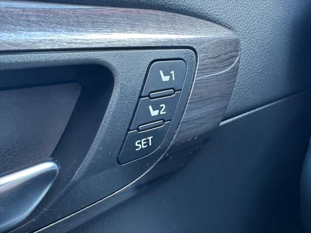 2021 Toyota HIGHLANDER HYBRD Hybrid Platinum