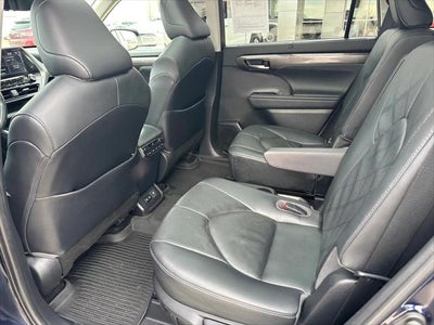 2020 Toyota HIGHLANDER Platinum