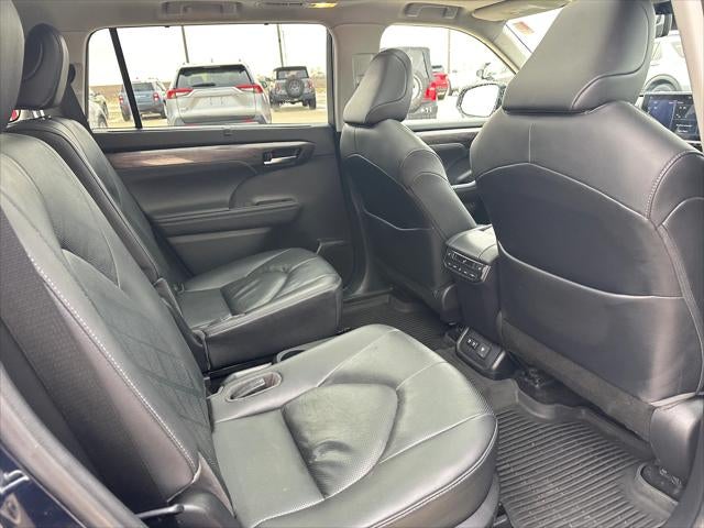 2020 Toyota HIGHLANDER Platinum