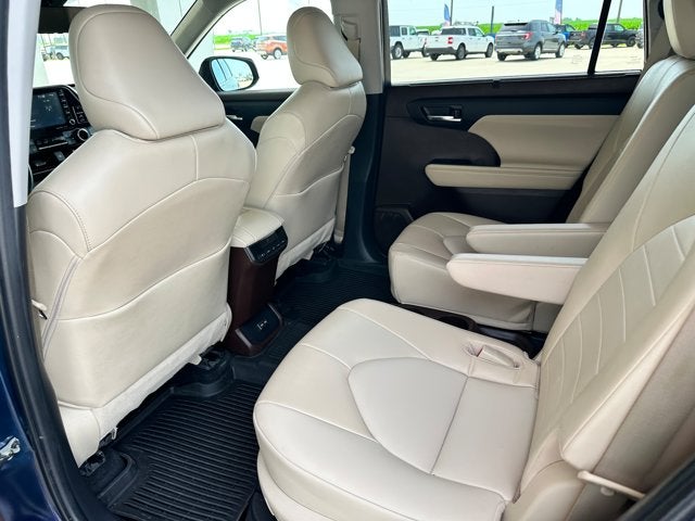 2022 Toyota Highlander Hybrid Hybrid XLE