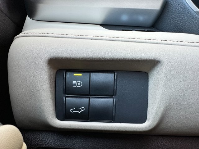 2022 Toyota Highlander Hybrid Hybrid XLE
