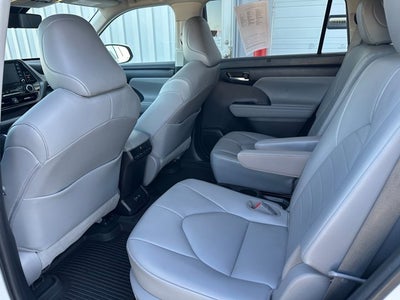 2021 Toyota HIGHLANDER HYBRD Hybrid XLE