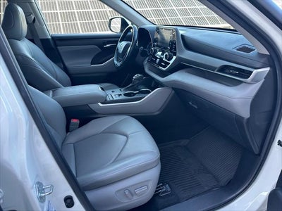 2021 Toyota HIGHLANDER HYBRD Hybrid XLE