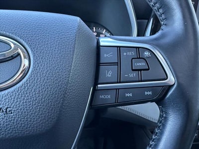 2021 Toyota HIGHLANDER HYBRD Hybrid XLE