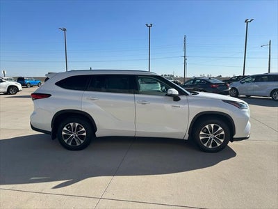 2021 Toyota HIGHLANDER HYBRD Hybrid XLE