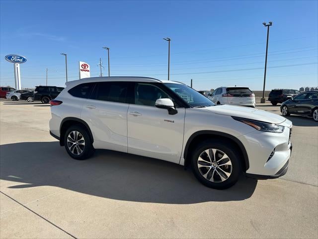 2021 Toyota HIGHLANDER HYBRD Hybrid XLE