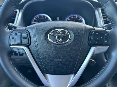 2016 Toyota HIGHLANDER XLE