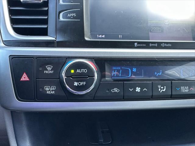 2016 Toyota HIGHLANDER XLE