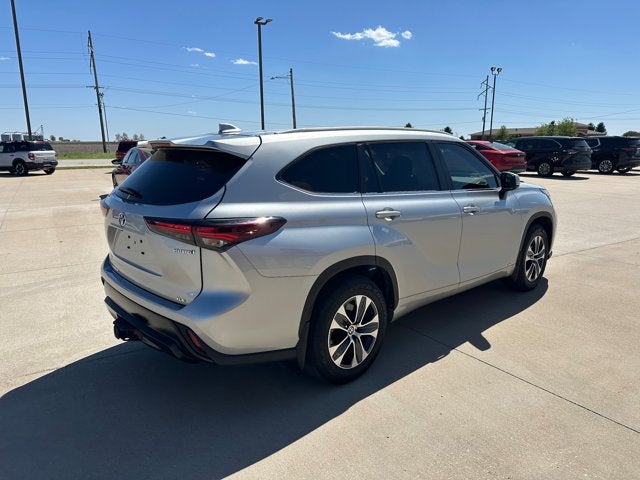 2024 Toyota HIGHLANDER HEV Hybrid XLE
