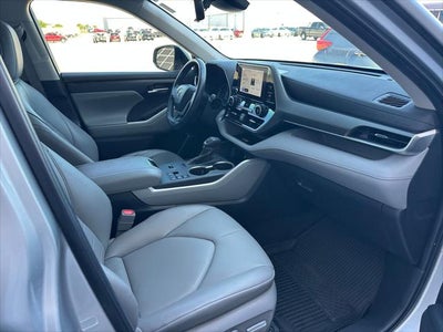2024 Toyota HIGHLANDER HEV Hybrid XLE