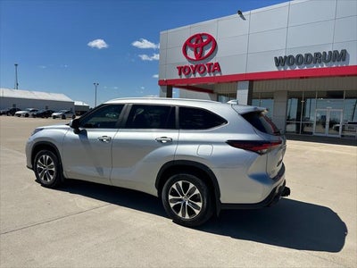 2024 Toyota HIGHLANDER HEV Hybrid XLE