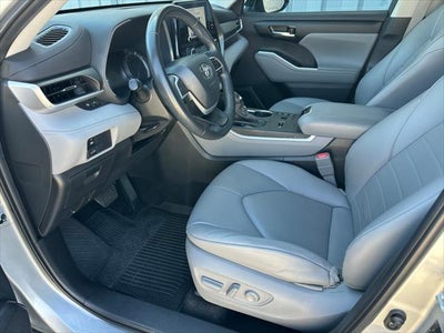 2024 Toyota HIGHLANDER HEV Hybrid XLE